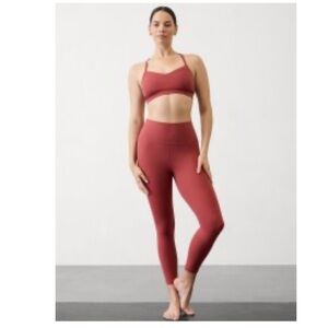 Athleta NWT Small - 7/8 Salutation Stash tight 7/8 with pockets